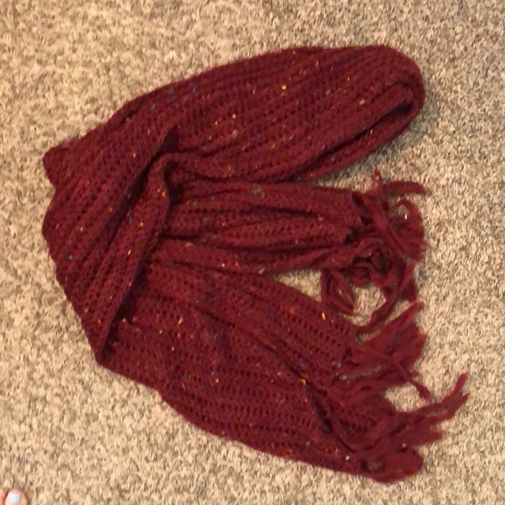 Long scarf